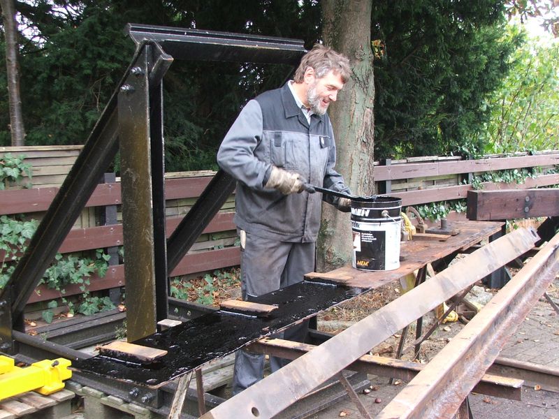 2009-09-28, Museumsbahn Weichenbau003.JPG